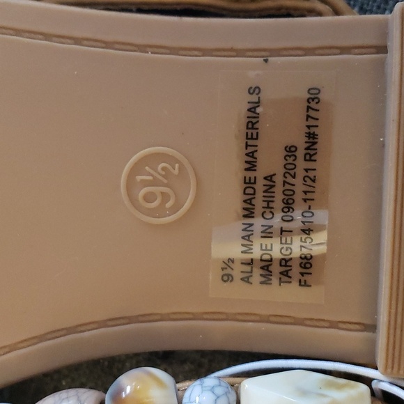 Universal Thread Cindy Flat Elevated Beaded Thong Sandals Size 9.5 - Picture 5 of 6